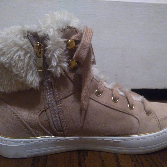 Guess Suede Fur Booties - Picture 6 of 6